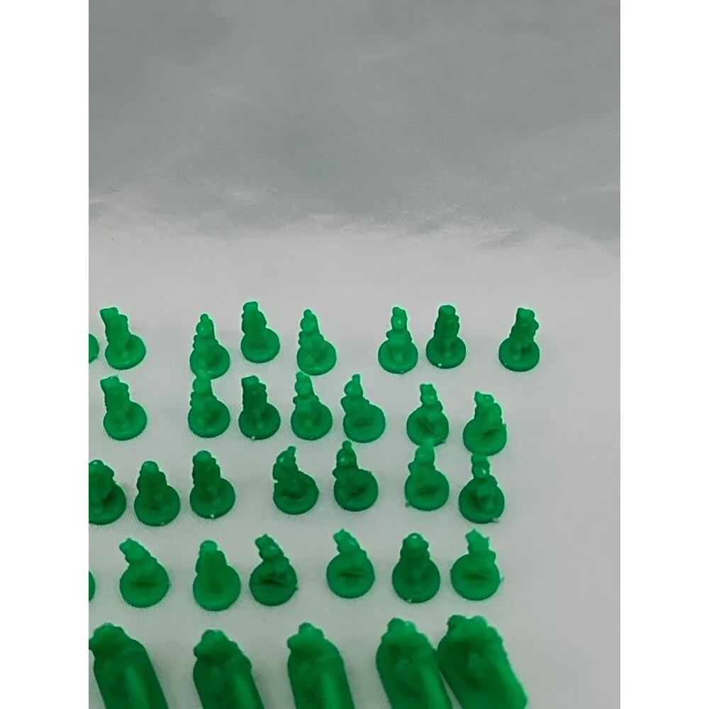 Set Of (60) 1993 Risk Green Board Game Player Pieces